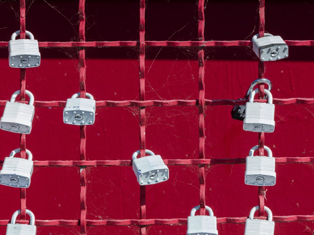 jon-moore-bBavss4ZQcA-unsplash